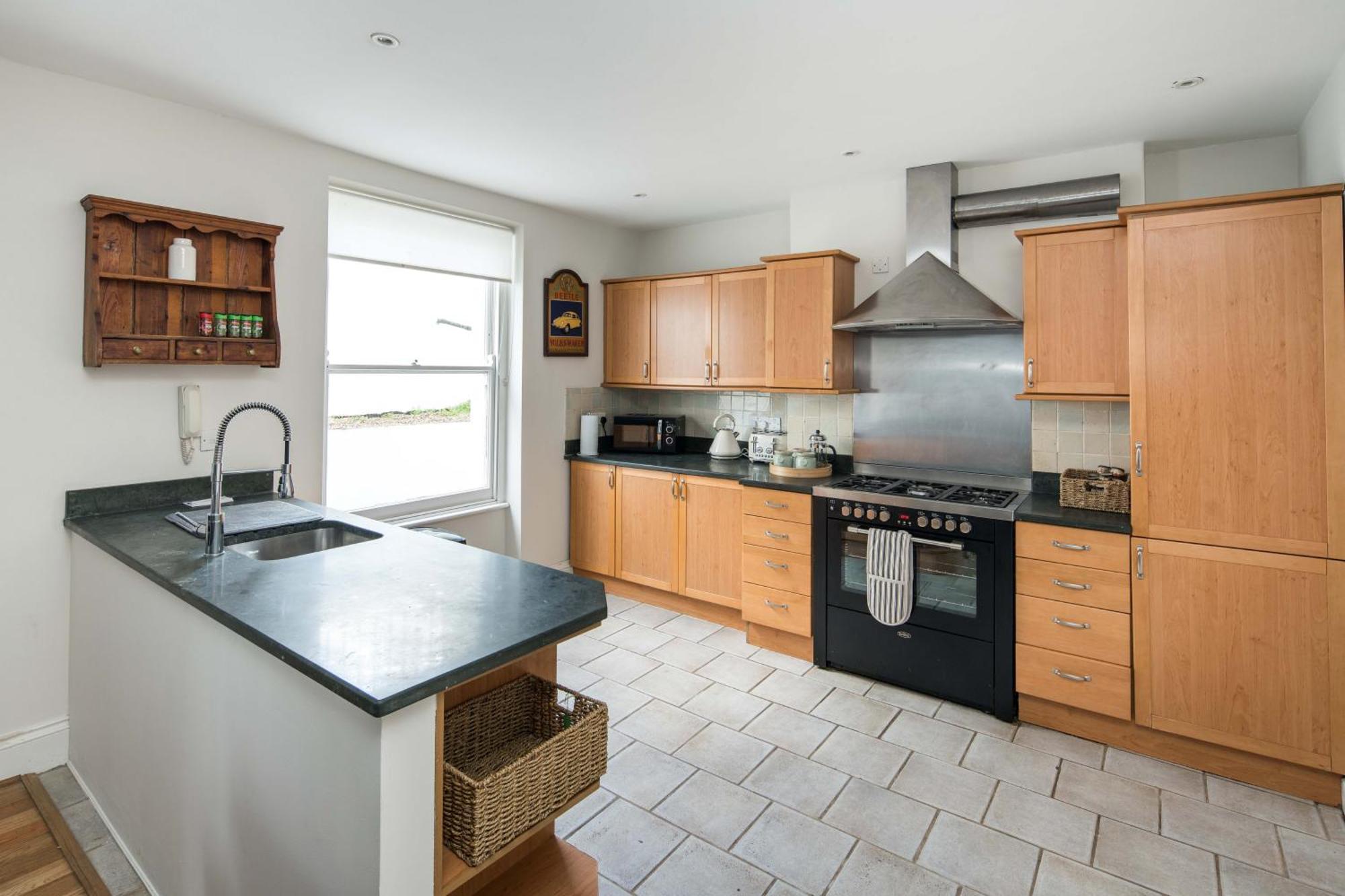 Charming Fulham Spacious With Modern Touches Ferienhaus London